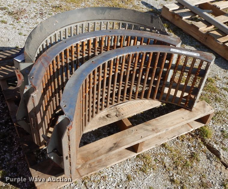 image for item GG9365 John Deere concaves