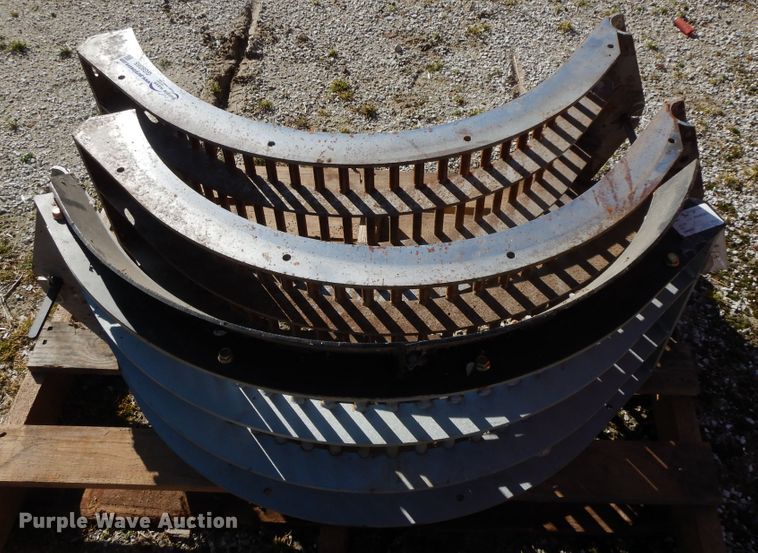 image for item GG9365 John Deere concaves