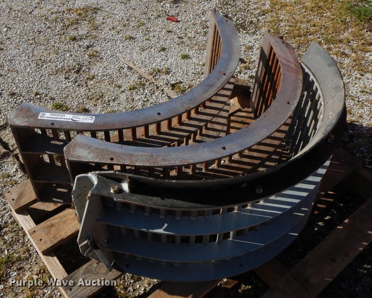 image for item GG9365 John Deere concaves