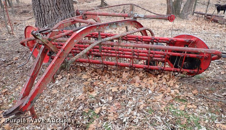 image for item HC9863 Massey-Ferguson 36 hay rake