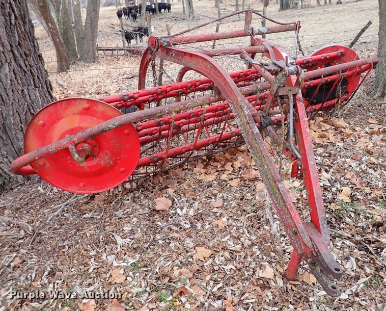 image for item HC9863 Massey-Ferguson 36 hay rake