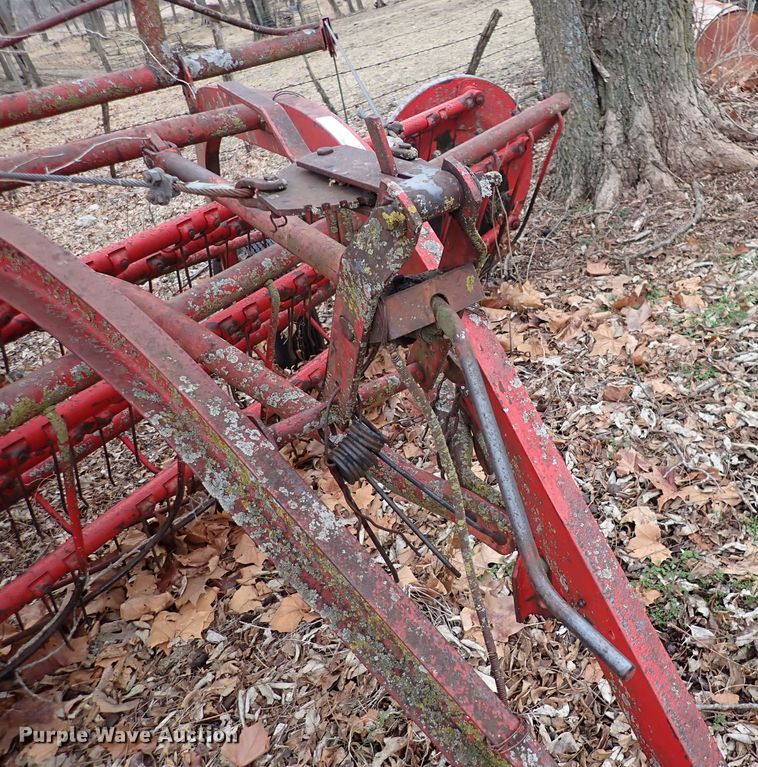 image for item HC9863 Massey-Ferguson 36 hay rake
