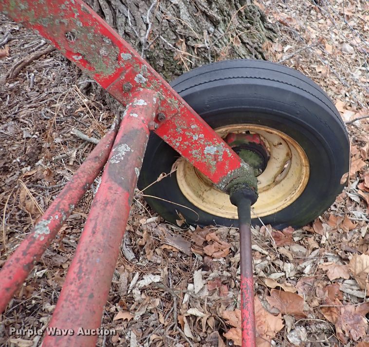 image for item HC9863 Massey-Ferguson 36 hay rake