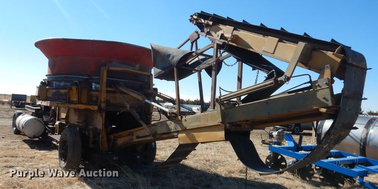 image for item HL9559 Tub grinder