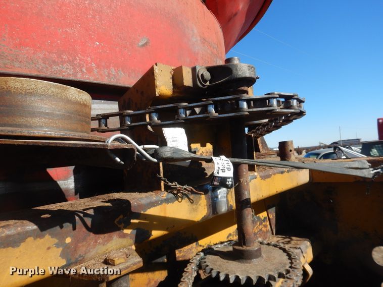 image for item HL9559 Tub grinder