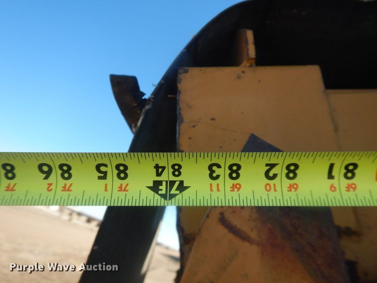 image for item HL9559 Tub grinder