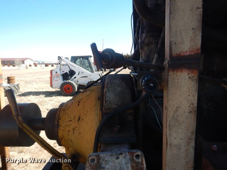 image for item HL9559 Tub grinder