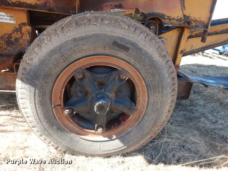 image for item HL9559 Tub grinder