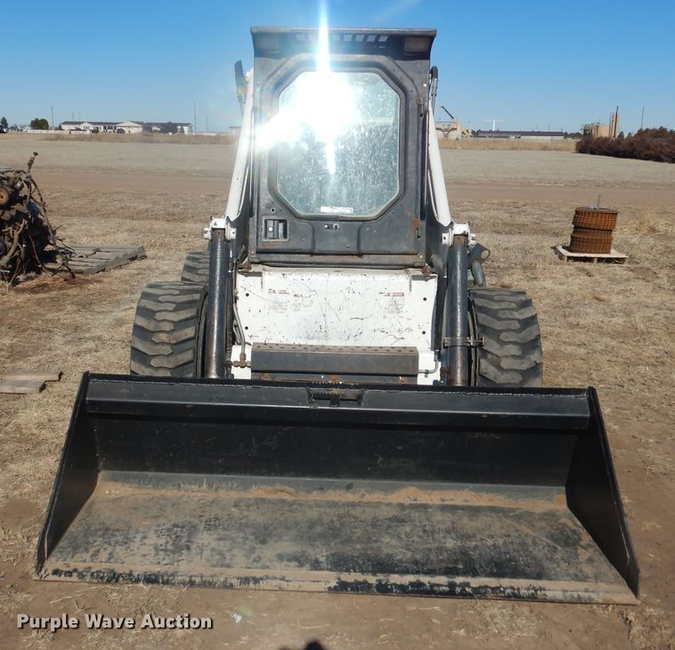 image for item HL9562 1998 Bobcat 873  skid steer loader