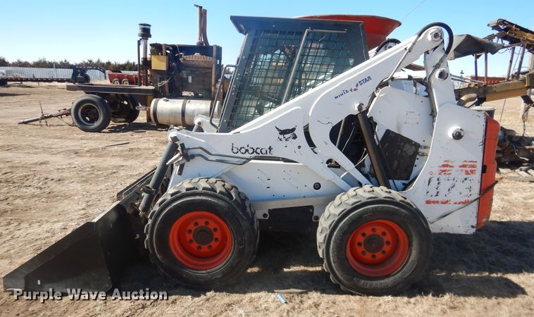 image for item HL9562 1998 Bobcat 873  skid steer loader