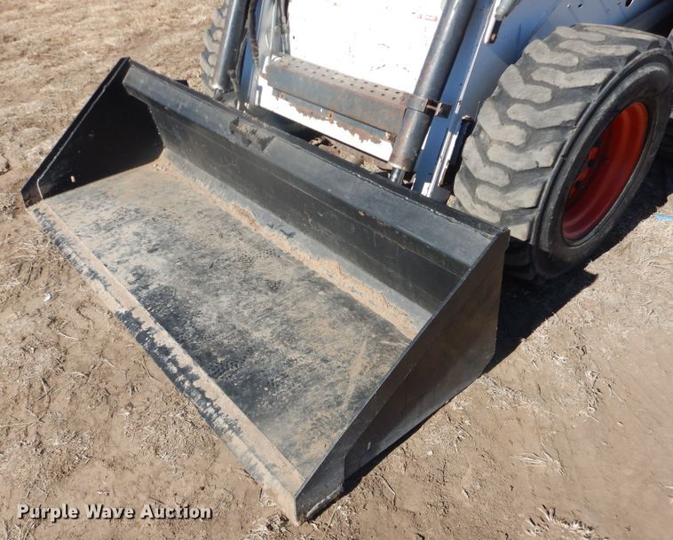 image for item HL9562 1998 Bobcat 873  skid steer loader