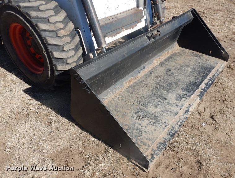 image for item HL9562 1998 Bobcat 873  skid steer loader