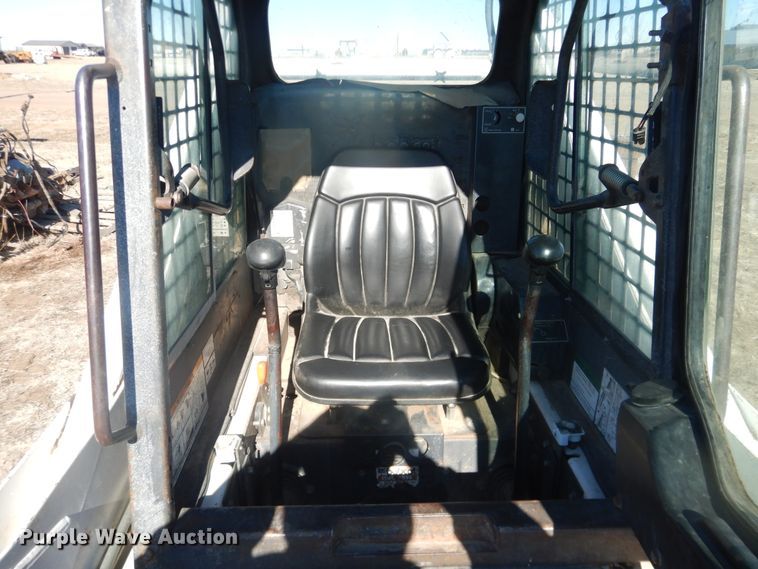 image for item HL9562 1998 Bobcat 873  skid steer loader