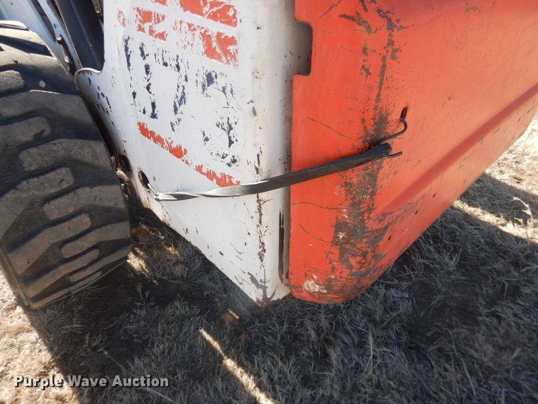 image for item HL9562 1998 Bobcat 873  skid steer loader