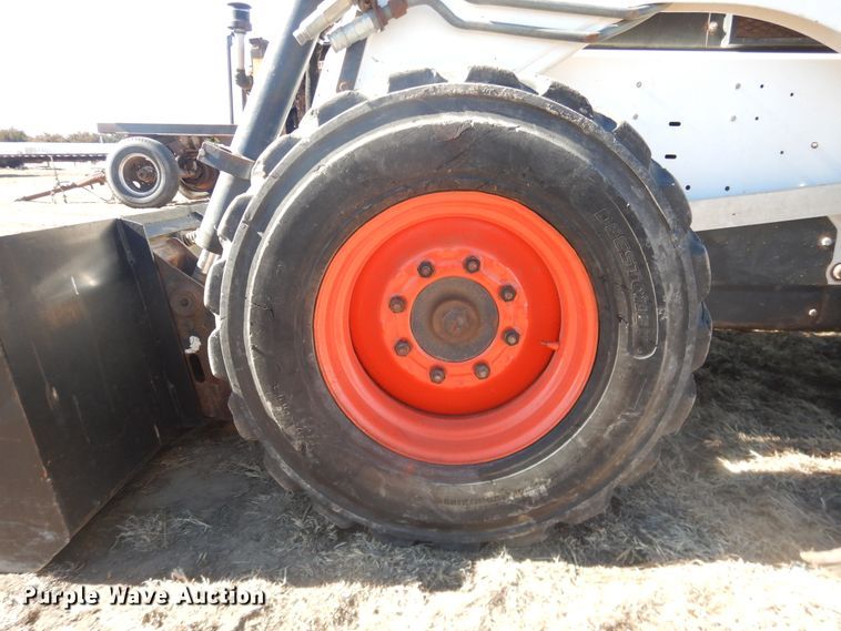 image for item HL9562 1998 Bobcat 873  skid steer loader