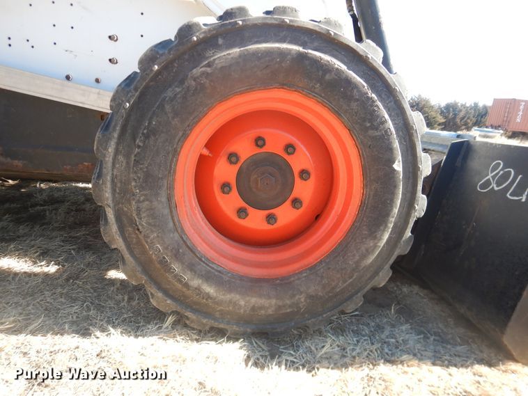 image for item HL9562 1998 Bobcat 873  skid steer loader