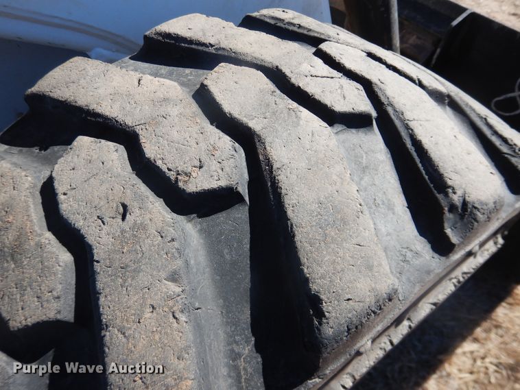 image for item HL9562 1998 Bobcat 873  skid steer loader