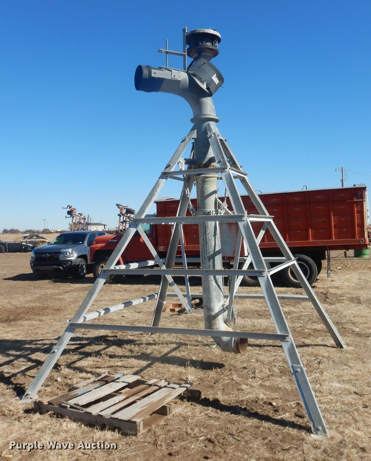 image for item HL9573 Irrigation pivot