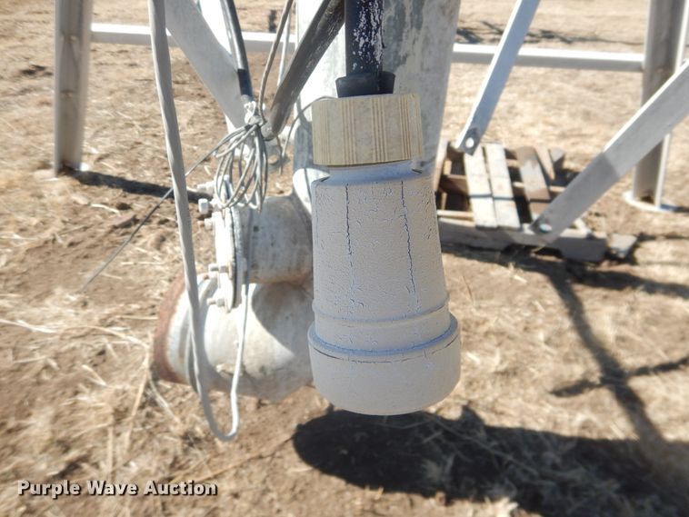 image for item HL9573 Irrigation pivot