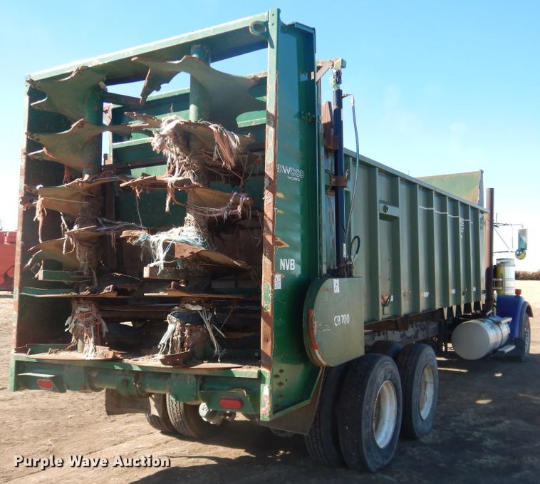 image for item HL9576 2002 Kenworth W900  manure spreader truck