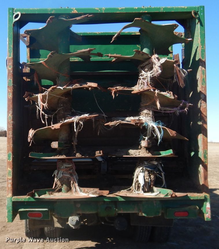 image for item HL9576 2002 Kenworth W900  manure spreader truck