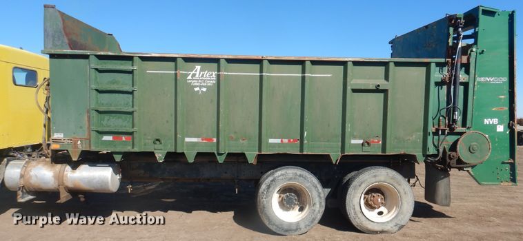 image for item HL9576 2002 Kenworth W900  manure spreader truck