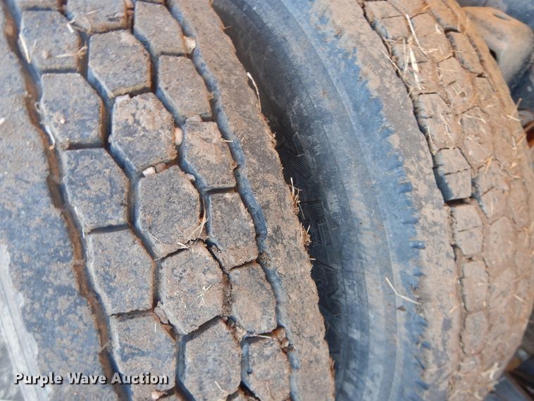 image for item HL9576 2002 Kenworth W900  manure spreader truck