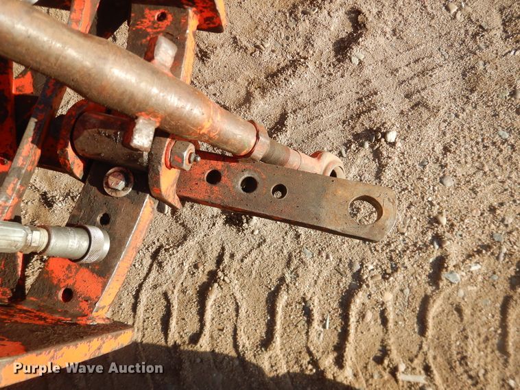 image for item HL9582 Case 1070  tractor