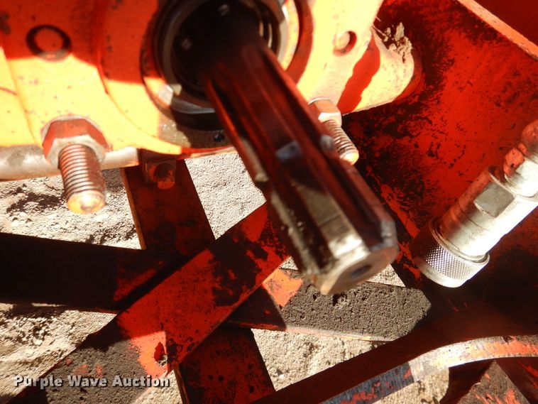 image for item HL9582 Case 1070  tractor