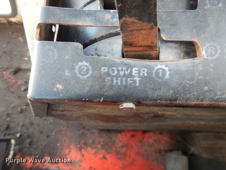 image for item HL9582 Case 1070  tractor