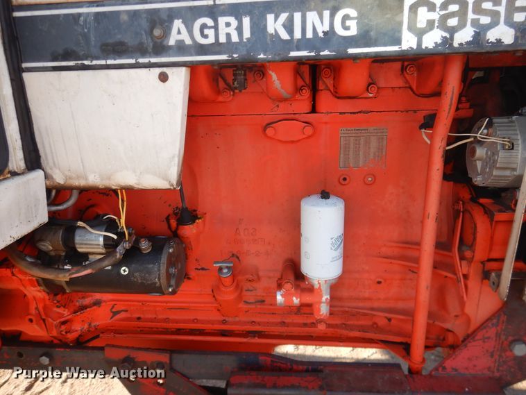 image for item HL9582 Case 1070  tractor