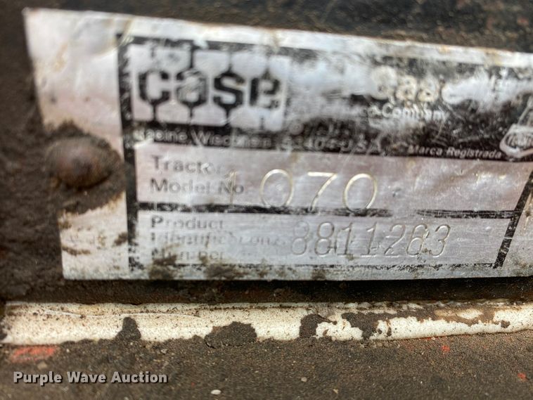 image for item HL9582 Case 1070  tractor