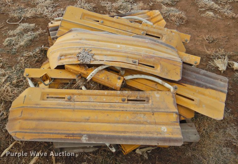 image for item HN9081 Buffalo 6300  row crop cultivator