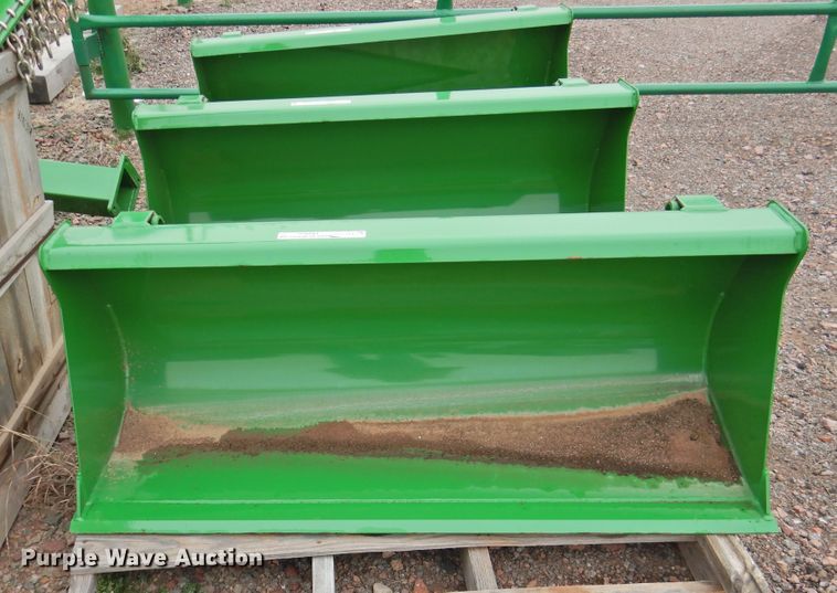 image for item HN9085 John Deere 51"W bucket