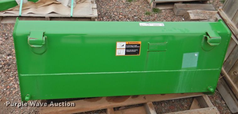 image for item HN9085 John Deere 51"W bucket