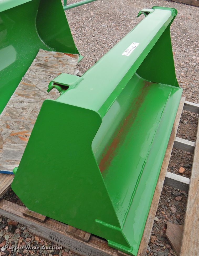 image for item HN9086 John Deere 51"W bucket