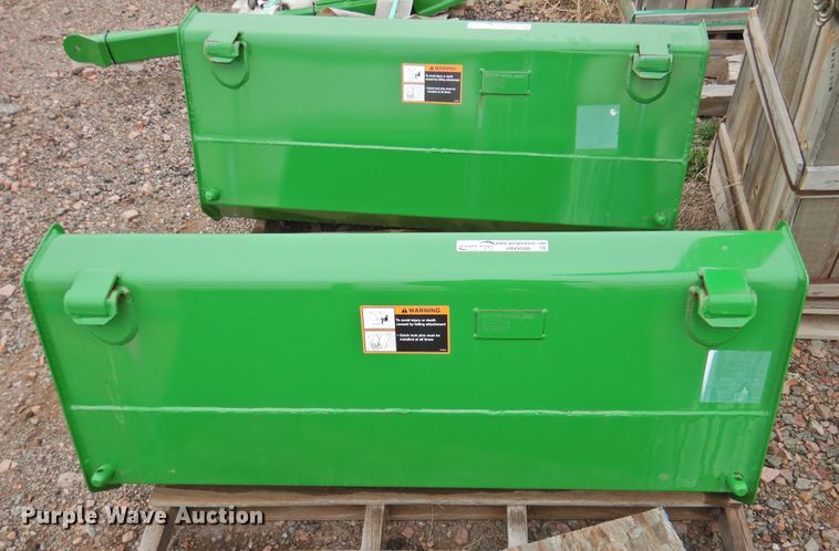 image for item HN9086 John Deere 51"W bucket