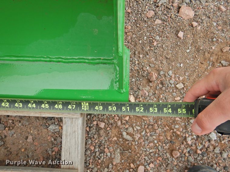 image for item HN9086 John Deere 51"W bucket