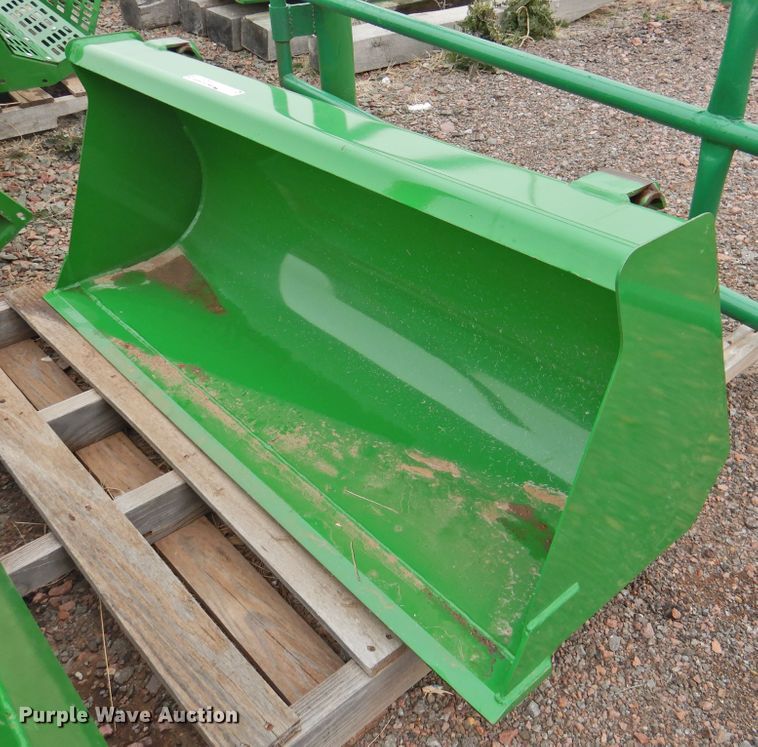 image for item HN9087 John Deere 51"W bucket
