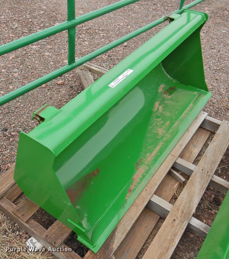 image for item HN9087 John Deere 51"W bucket
