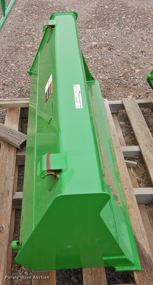 image for item HN9087 John Deere 51"W bucket