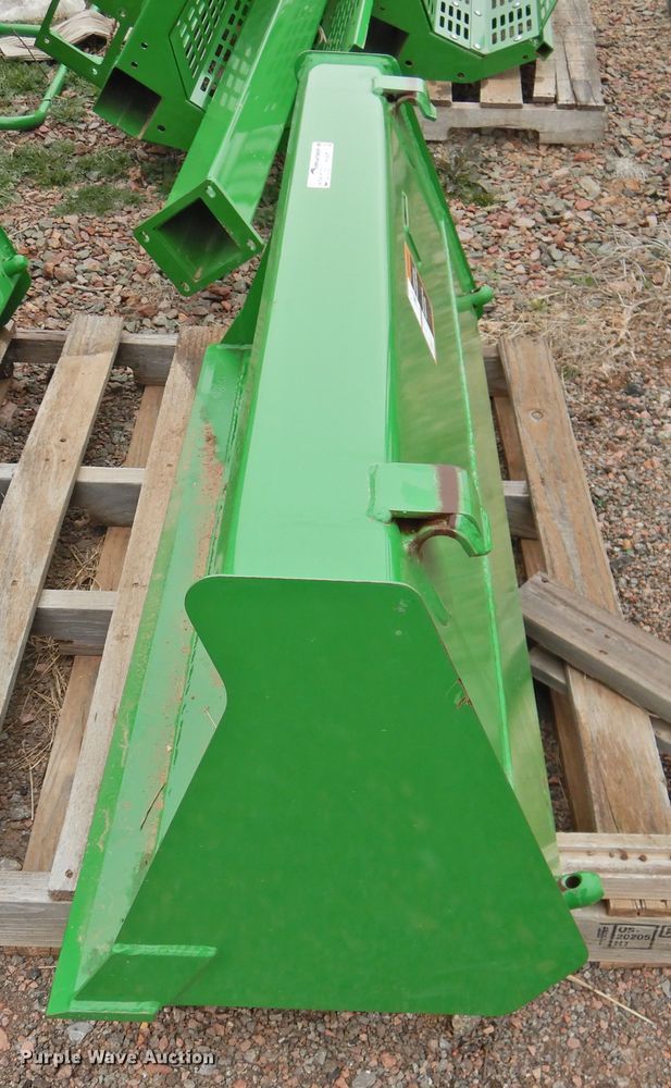 image for item HN9087 John Deere 51"W bucket