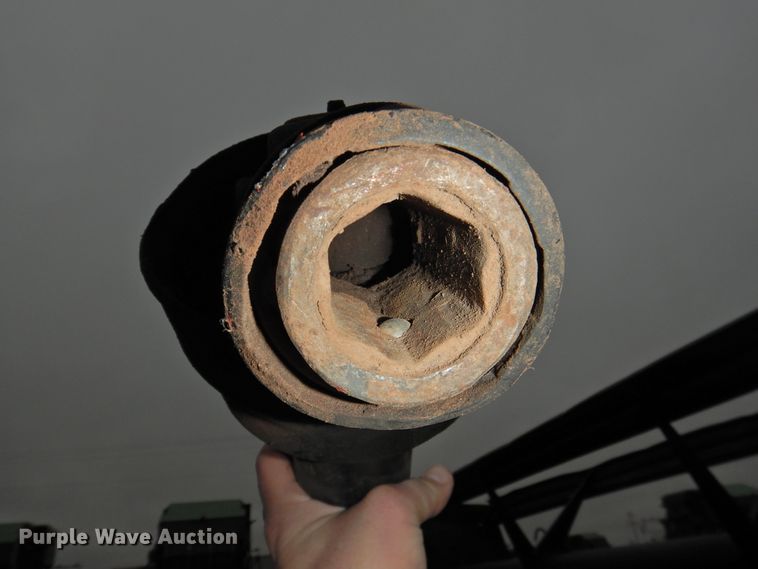 image for item HN9108 2000 Case IH 1042  draper head