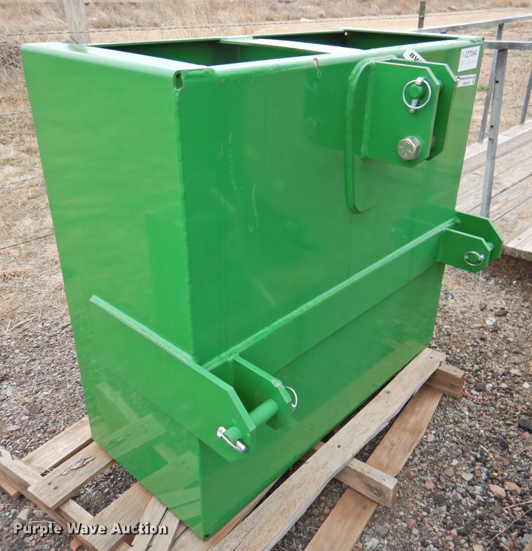 image for item HN9109 John Deere ballast box