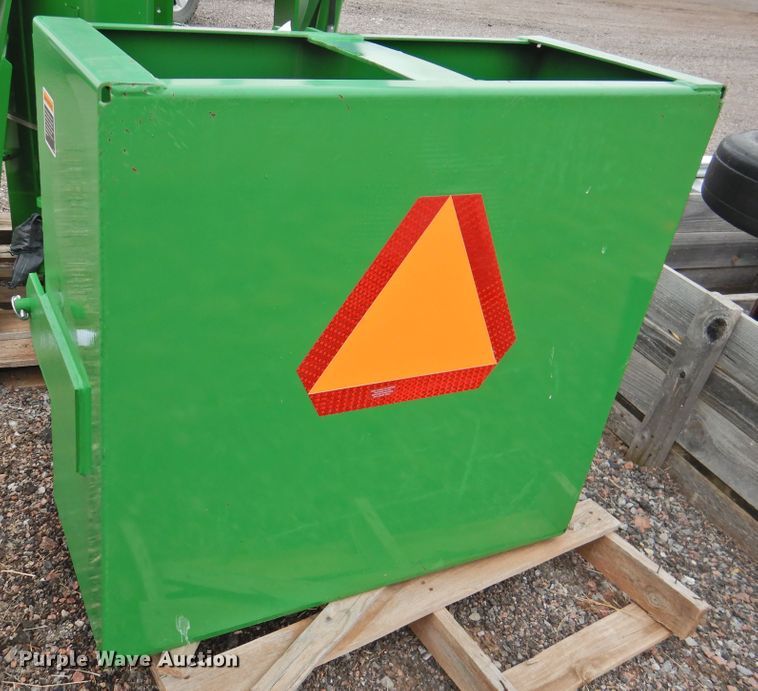 image for item HN9109 John Deere ballast box