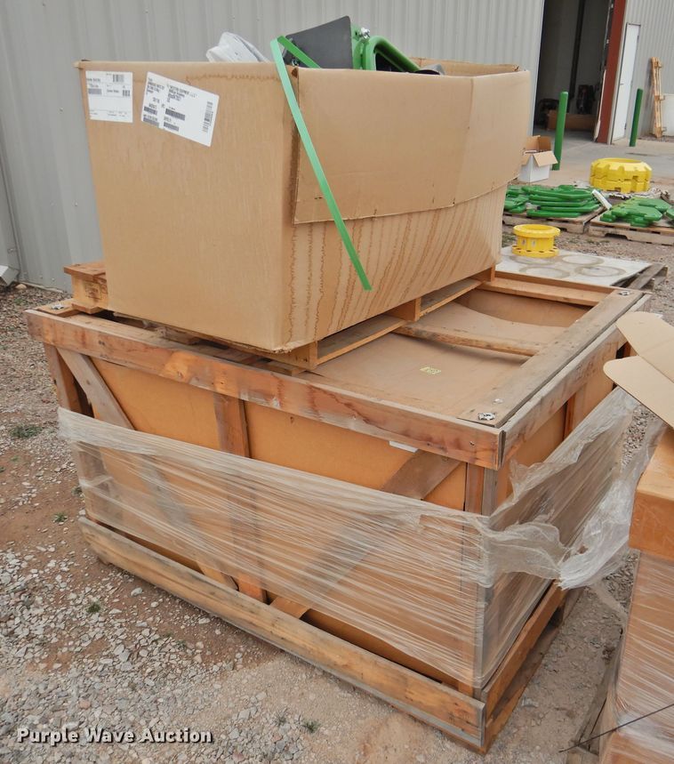 image for item HN9110 John Deere 7 Iron MCS bagger kit