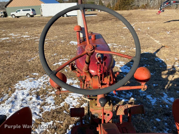 image for item HR9420 Farmall Super C  tractor