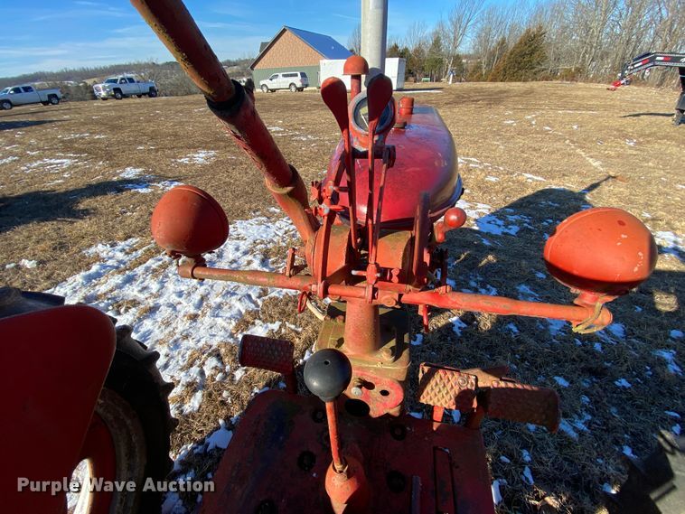 image for item HR9420 Farmall Super C  tractor