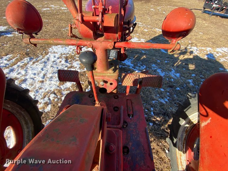 image for item HR9420 Farmall Super C  tractor