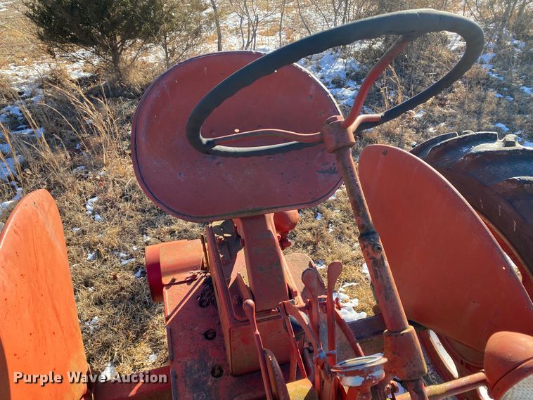 image for item HR9420 Farmall Super C  tractor